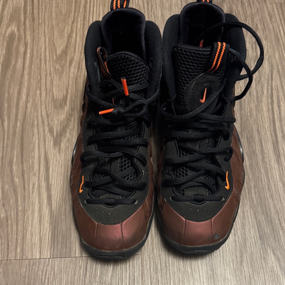 Nike Men's Black and Brown High-Top Sneakers